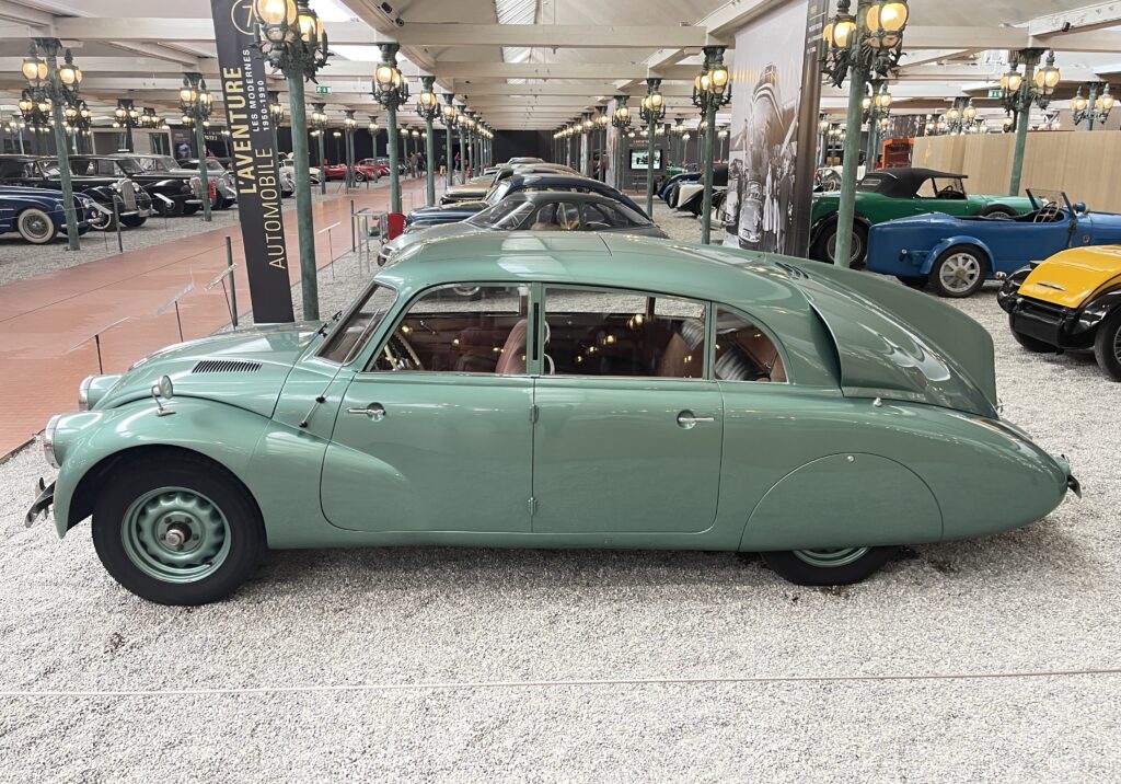 1937 Tatra Limousine Type 87 side. (©Photo by Segura)