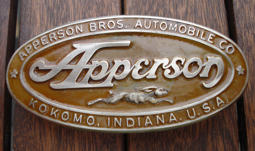 Apperson Bros. Automobile Co Kokomo Indiana USA Radiator Badge. (source: Apijunior)