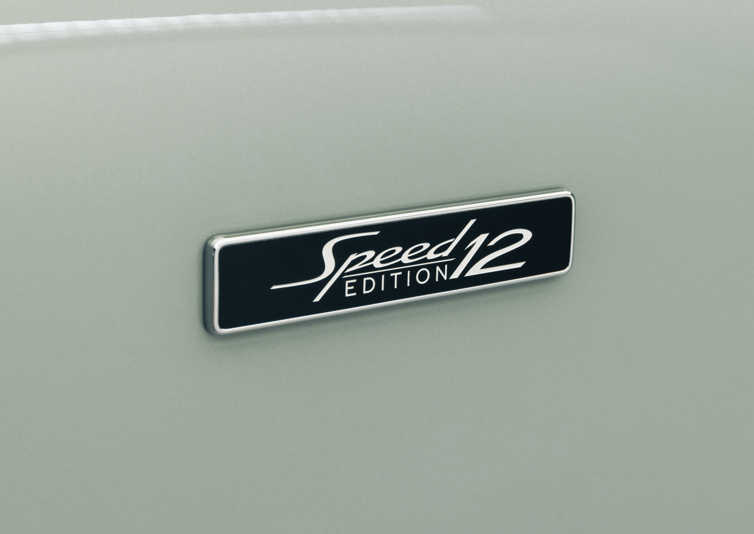 Bentley Speed Edition 12 emblem.  (source: Bentley)