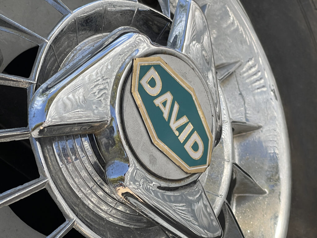 David wheel hub emblem.