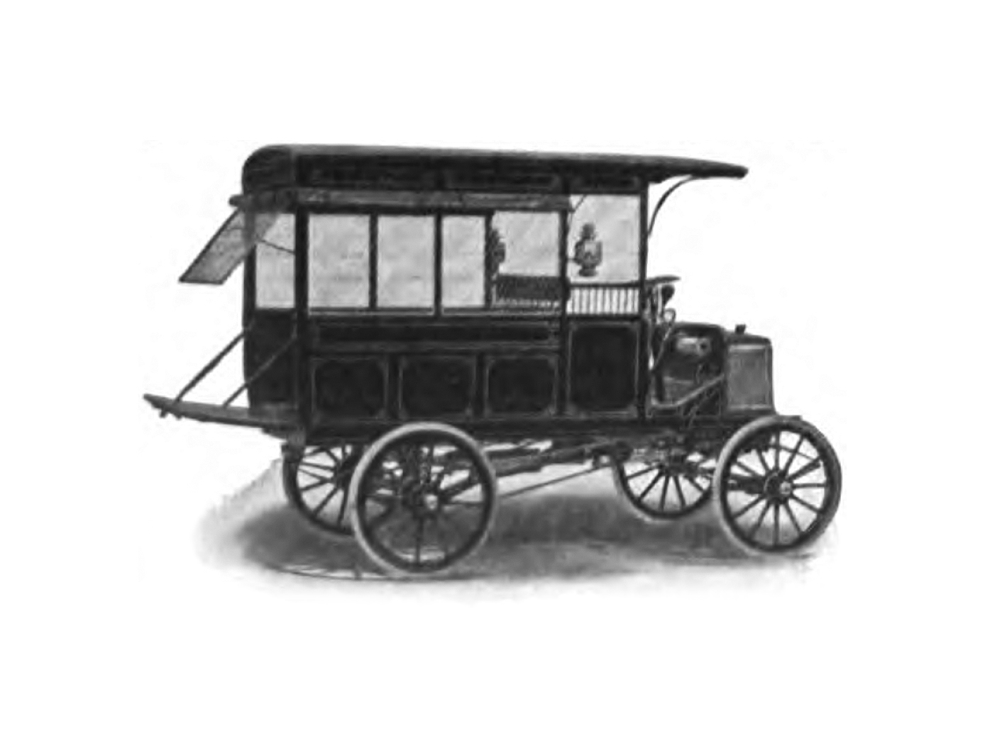 1910 Hart-Kraft B-6 Wagon.