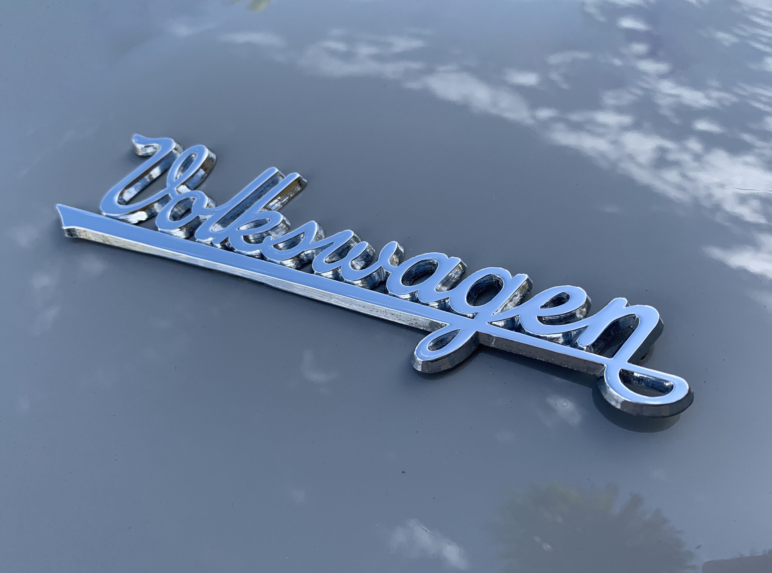 1966 Volkswagen emblem. (©Photo by Segura)