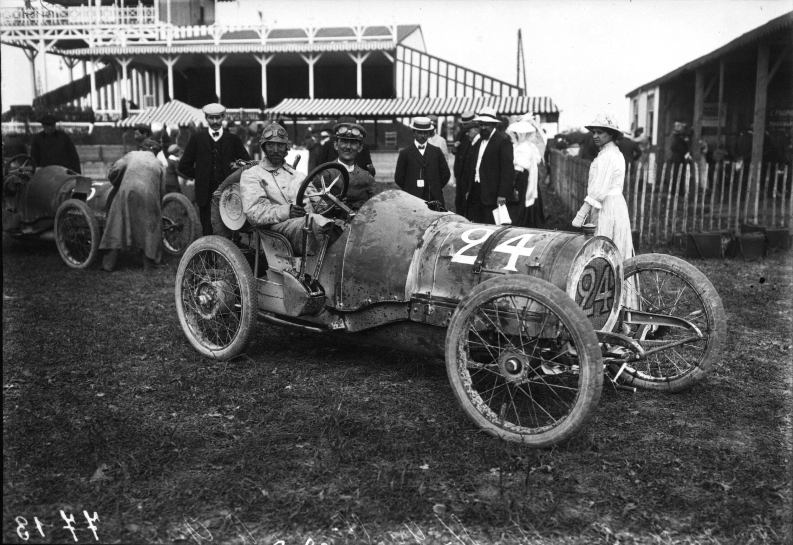 Gordon Hamilton in his le Gui at the 1908 Grand Prix des Voiturettes at Dieppe.